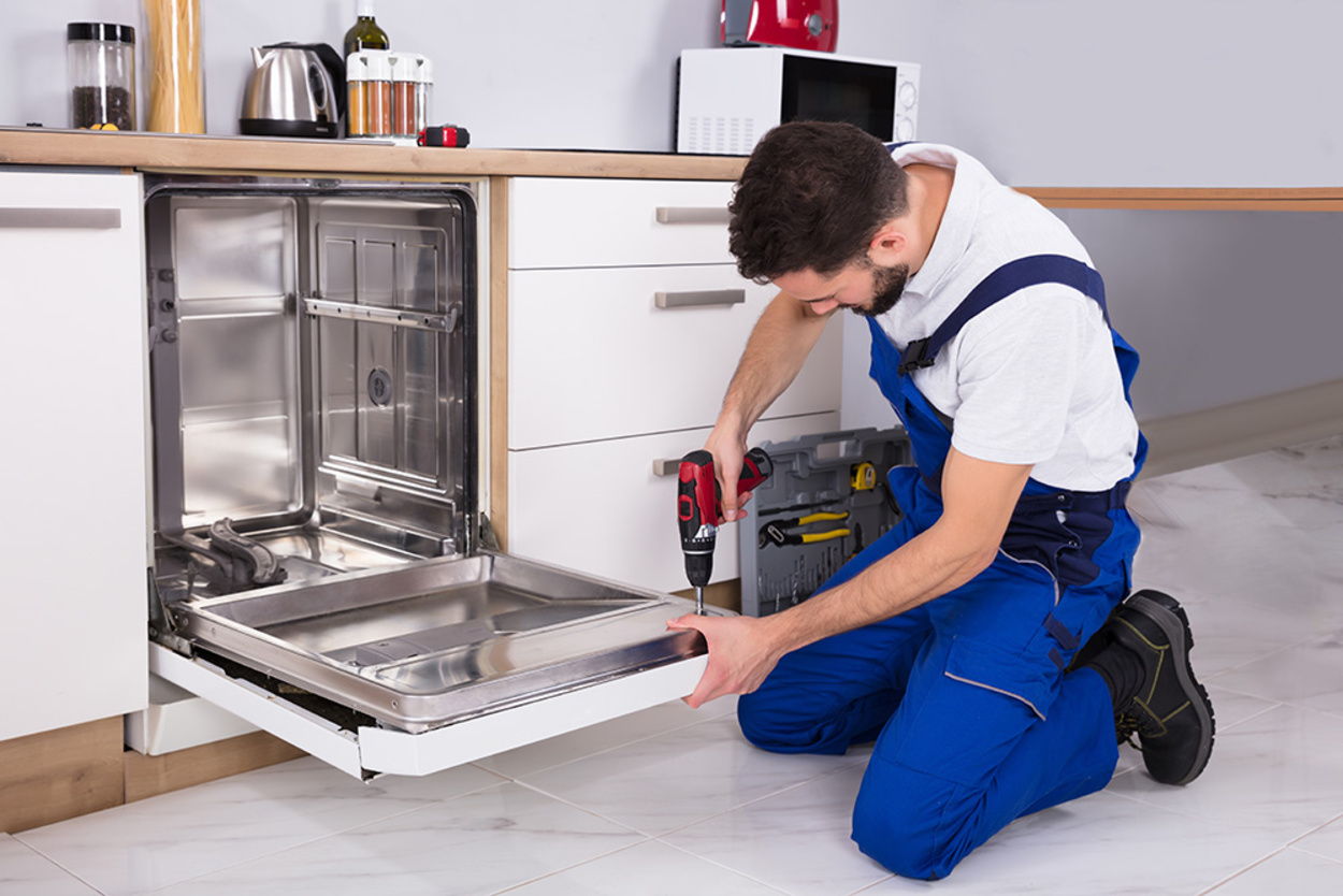 Hausgeräte-Service bei Elektrobau- Schumann in Münchenbernsdorf