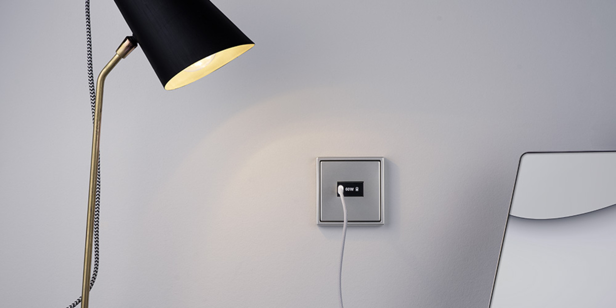 Ladegerät USB PD 60 bei Elektrobau- Schumann in Münchenbernsdorf