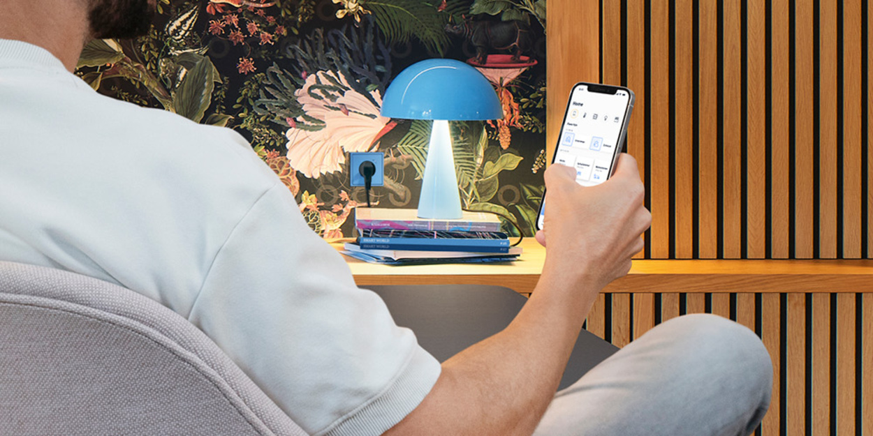 JUNG HOME bei Elektrobau- Schumann in Münchenbernsdorf