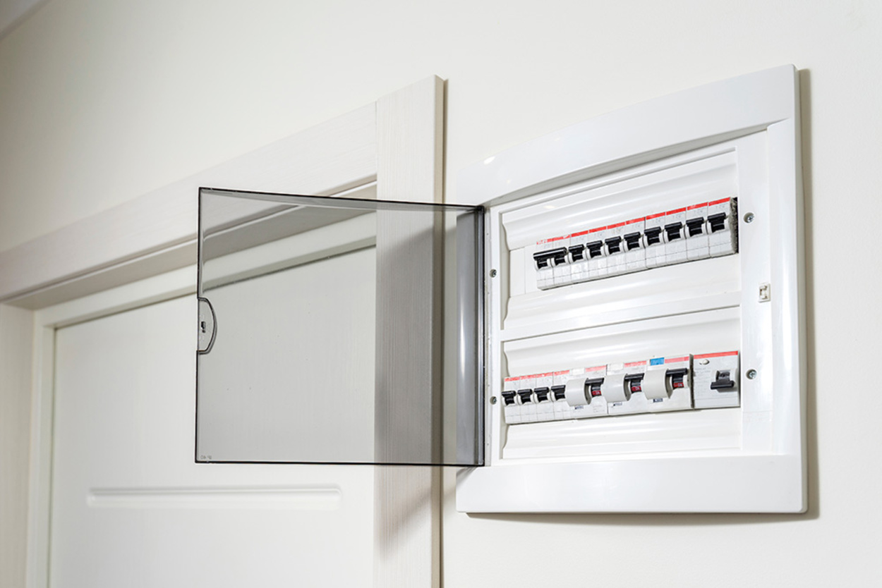 Über­spannungs­schutz bei Elektrobau- Schumann in Münchenbernsdorf