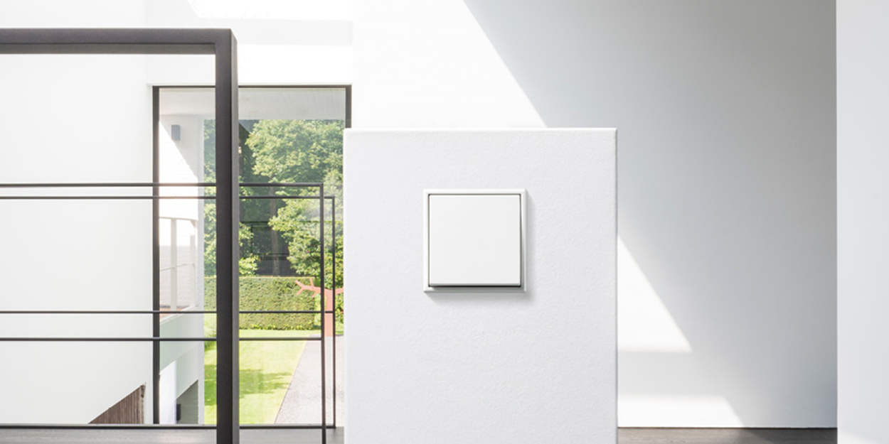 JUNG Schalterprogramme bei Elektrobau- Schumann in Münchenbernsdorf